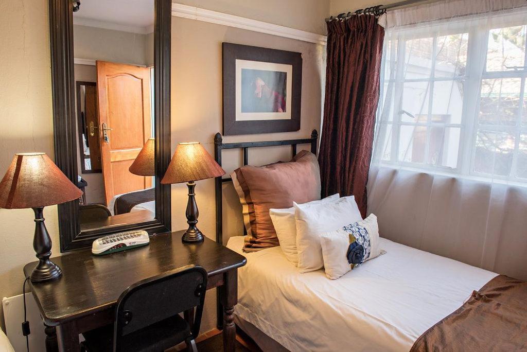 Oxnead Guesthouse Pretoria-Noord Zewnętrze zdjęcie