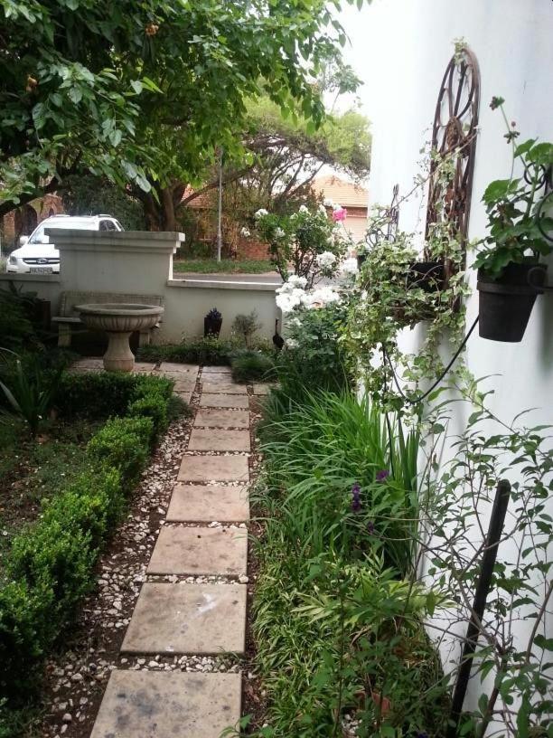 Oxnead Guesthouse Pretoria-Noord Zewnętrze zdjęcie
